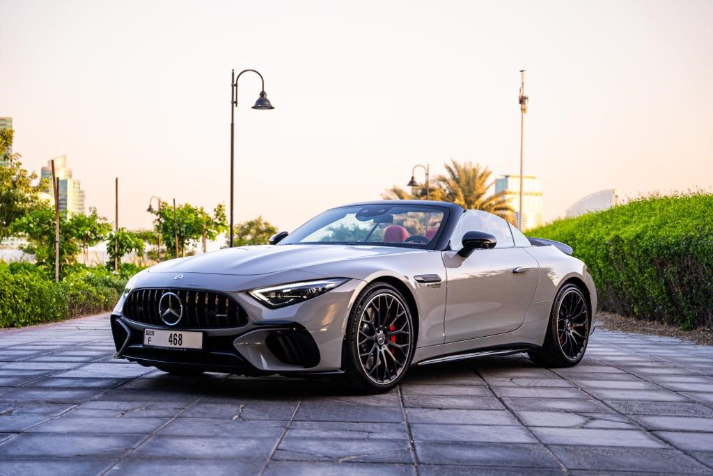 Mercedes SL 2025 in Dubai