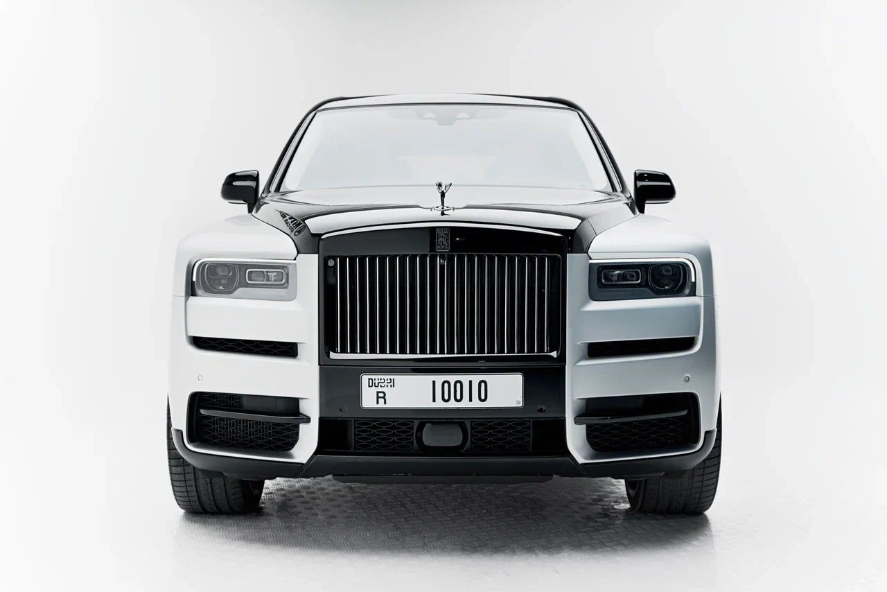 Rolls Royce Cullinan in Dubai