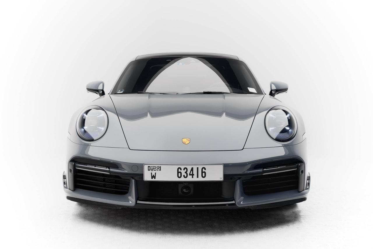 Porsche 911Turbo S in Dubai