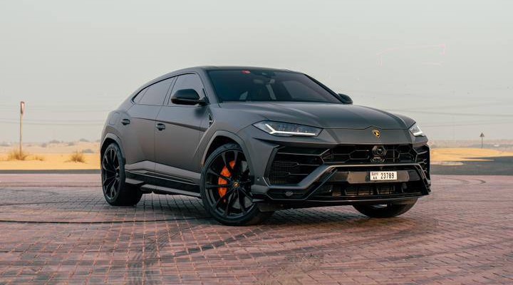 Lamborghini Urus 2023 in Dubai